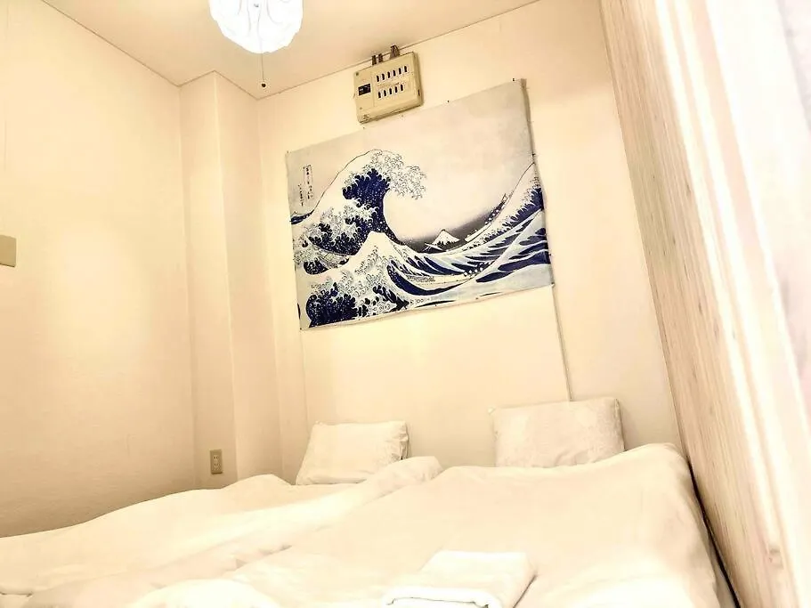 Apartamento 212Gblhouse,大阪中心部,道頓堀,難波,心斎橋,黒門市場エリア!Usjもすぐ!駅から徒歩1分の広いおしゃれな部屋! Japão